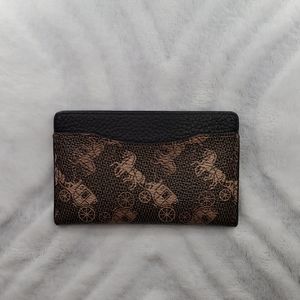 ❌SOLD❌ Coach Horse & Carriage Small Card Case